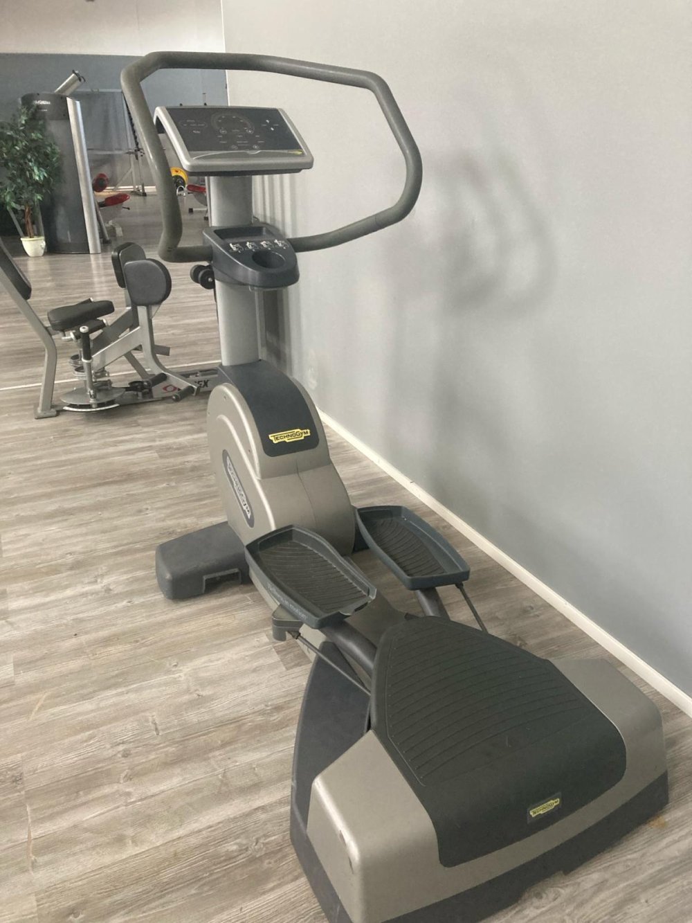 Technogym Wave 695,-