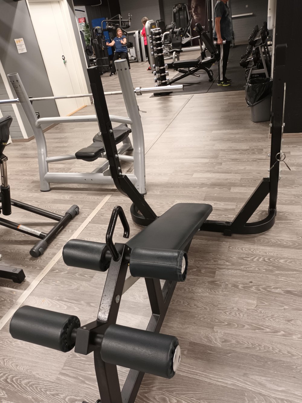 Alaviistopenkki 800 €