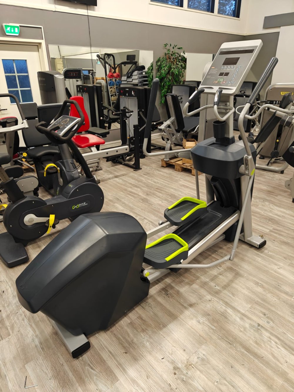 DHZ Fitness Crosstrainer 499,-
