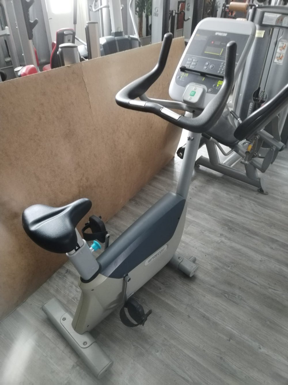 Kuntopyörä Precor 550€